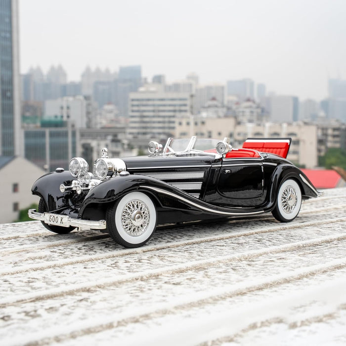 Classic Vintage Alloy Car Model 1:18 Scale – Retro Luxury Collectible Display Car