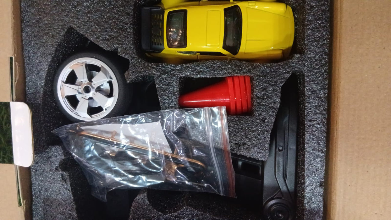RC DRIFT RACING CAR 1:43 NO.RC43-P YELLOW ALLOY VERSION